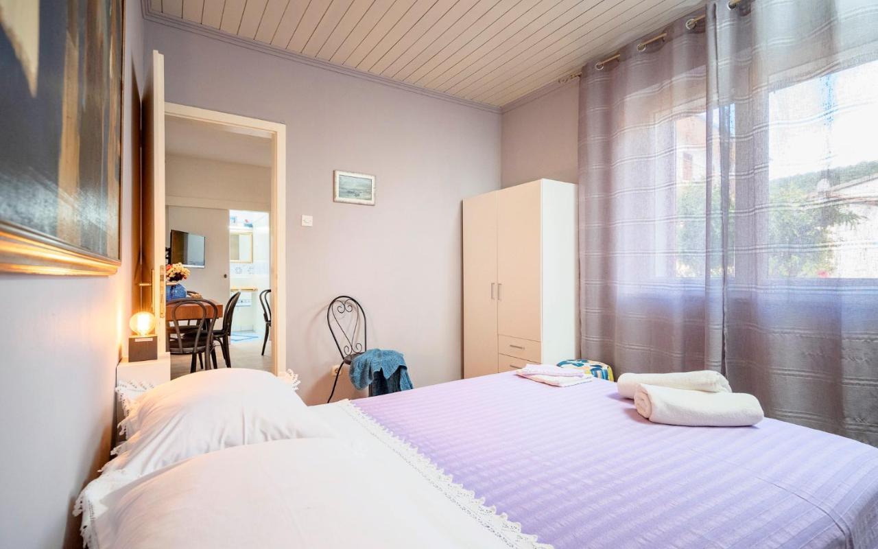 Apartment Bosiljak Jelsa  Kültér fotó